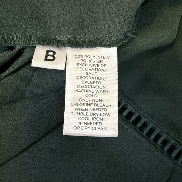 LOFT Green Women's Blouse - Picture 5 of 5